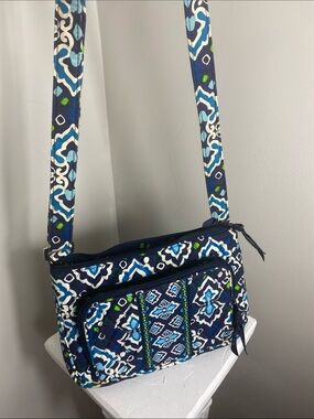 Vera Bradley Navy Blue Patterned Quilted Crossbody Bag
